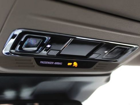 Certified 2024 Lincoln Corsair AWD image 28