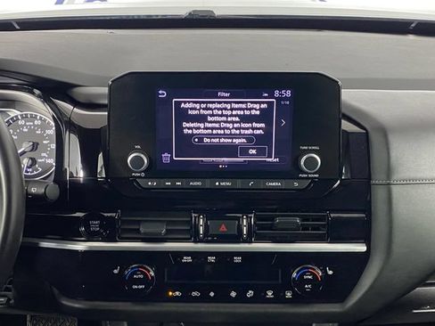 Used 2025 Nissan Pathfinder SV FWD image 21