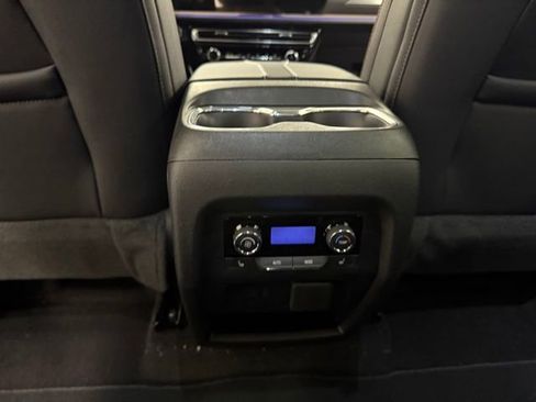 New 2026 Chevrolet Traverse RS image 18