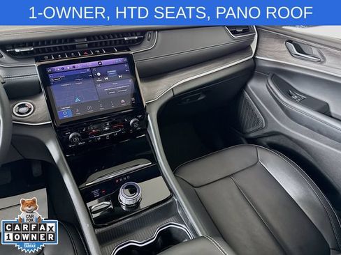 Used 2024 Jeep Grand Cherokee Limited AWD/4WD image 23