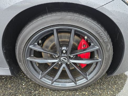 Used 2024 Nissan Z Performance w/ Floor Mat Package image 9