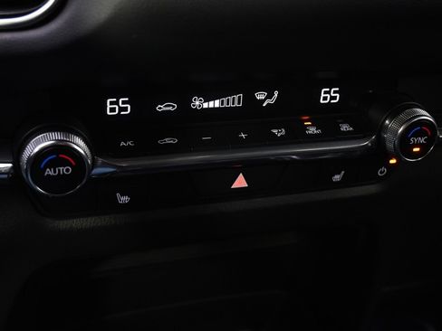 Used 2024 MAZDA CX-30 AWD 2.5 S w/ Preferred Package image 31