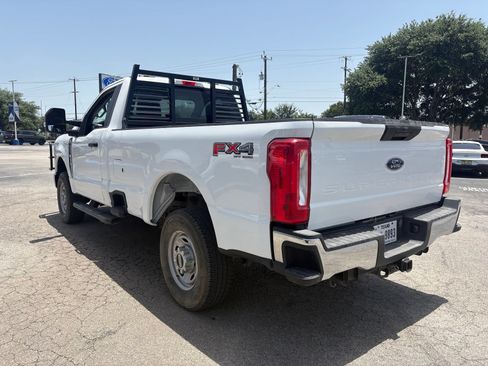 Used 2024 Ford F250 XL w/ FX4 Off-Road Package AWD/4WD image 5