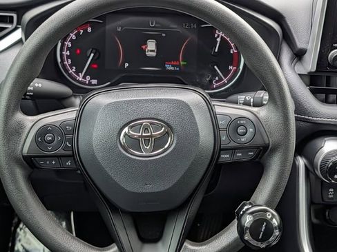 Used 2024 Toyota RAV4 XLE FWD image 13