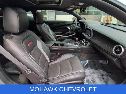 Certified 2017 Chevrolet Camaro SS RWD image 29