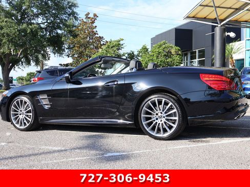Used 2017 Mercedes-Benz SL 550 image 8