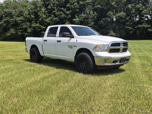 Used 2022 RAM 1500 Tradesman w/ Tradesman SXT Package AWD/4WD image 13