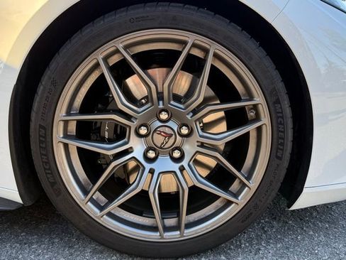 Used 2024 Chevrolet Corvette Z06 image 10