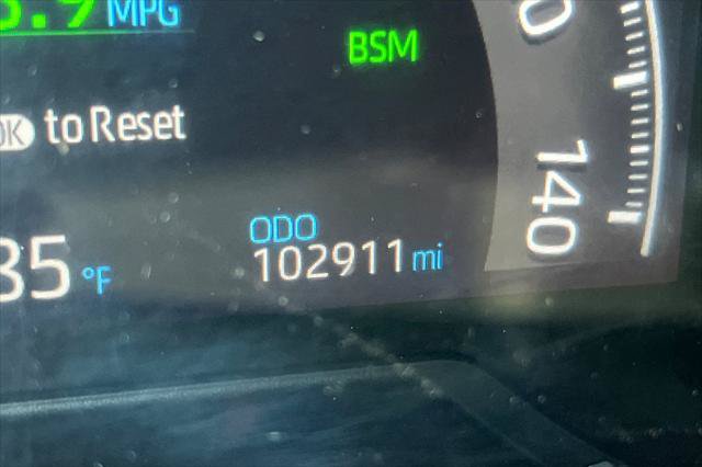 Certified 2023 Toyota RAV4 LE AWD/4WD image 28