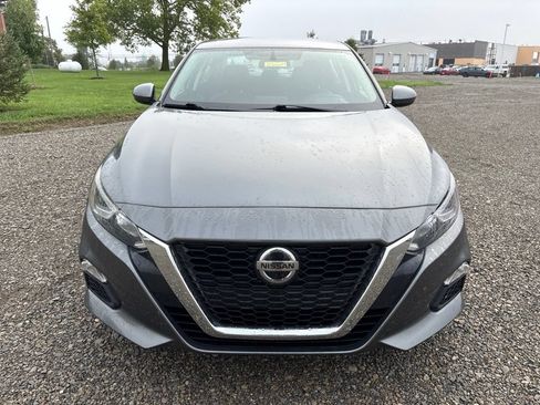 Used 2019 Nissan Altima 2.5 S FWD image 2