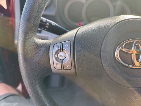 Used 2011 Toyota RAV4 4WD image 17