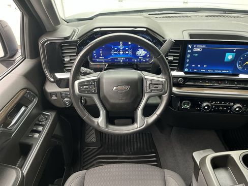 Certified 2022 Chevrolet Silverado 1500 RST w/ Z71 Off-Road Package image 14