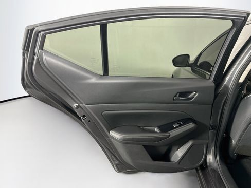 Used 2023 Nissan Altima 2.5 SV w/ SV Premium Package FWD image 26