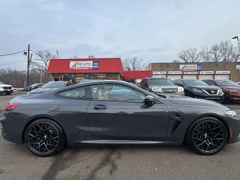 Used 2022 BMW M8 Competition image 4