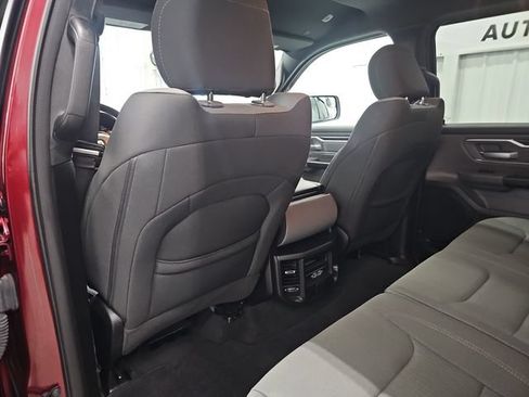 Used 2023 RAM 1500 Big Horn AWD/4WD image 32