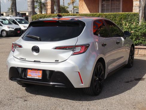 Used 2022 Toyota Corolla SE image 9
