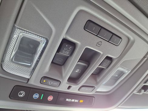 New 2026 GMC Sierra 2500 Denali w/ Denali Reserve Package image 15