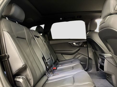 New 2025 Audi Q7 3.0T Premium Plus AWD/4WD image 16