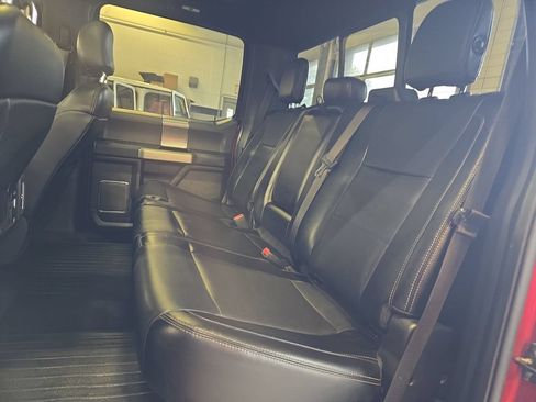 Used 2015 Ford F150 Lariat RWD image 15