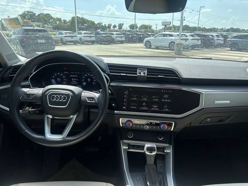 Used 2023 Audi Q3 2.0T Premium AWD/4WD image 16