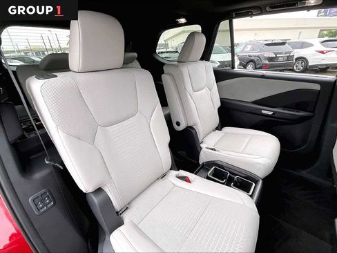 Certified 2026 Lexus TX 350 AWD w/ Technology Package image 17