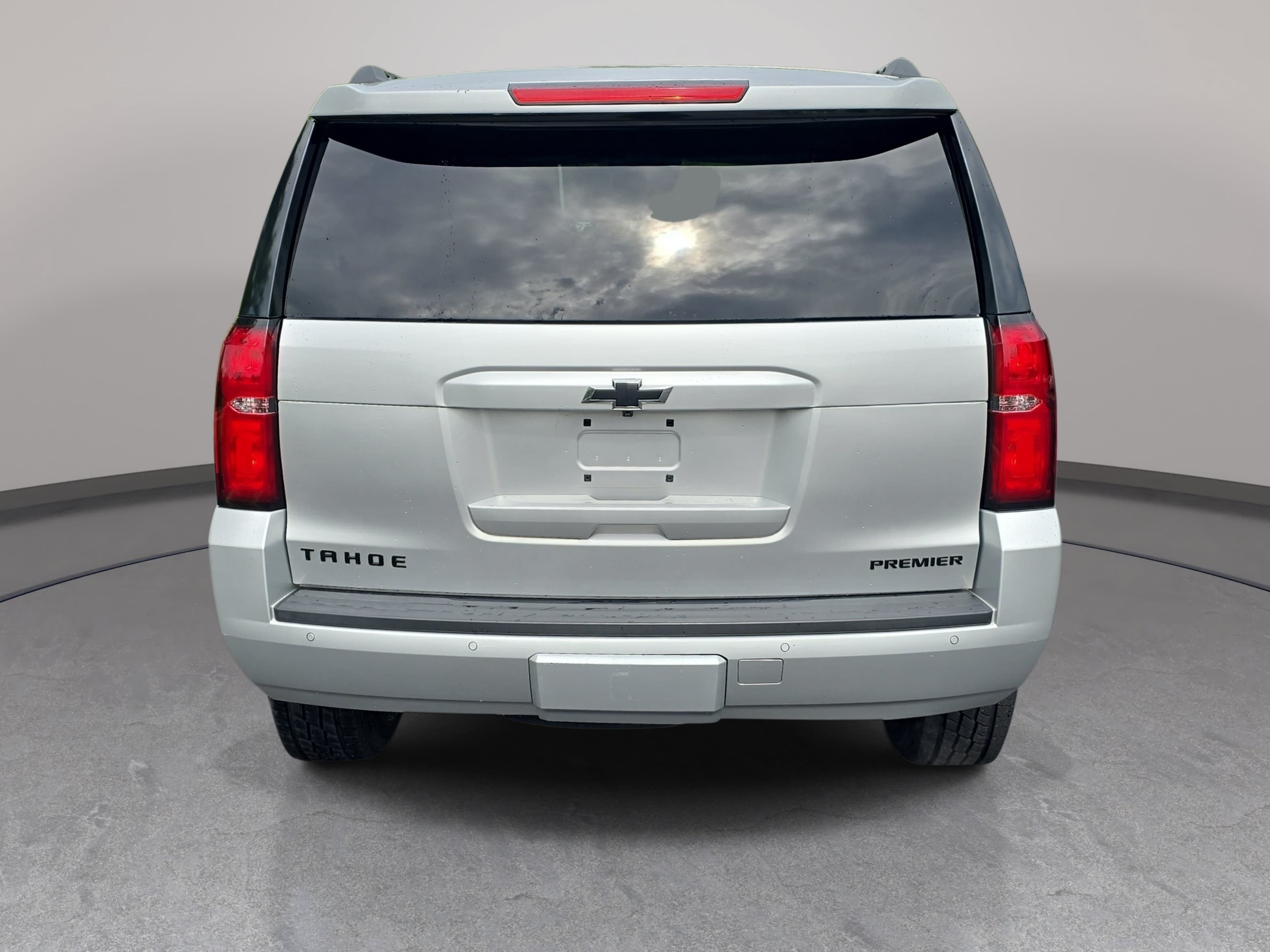 Used 2019 Chevrolet Tahoe Premier AWD/4WD image 6