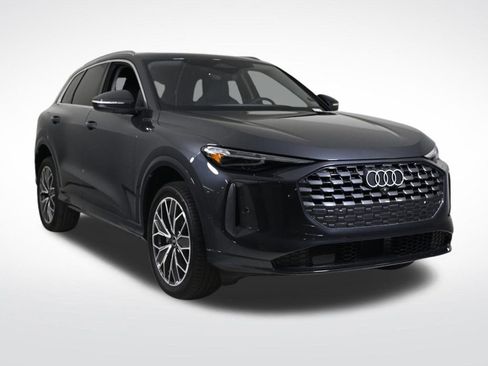 Used 2025 Audi Q5 2.0T Premium Plus image 7