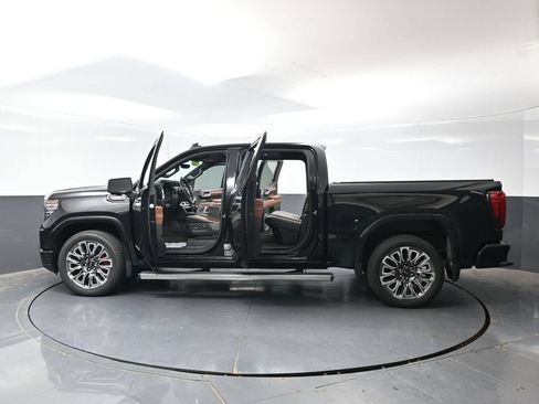 Used 2023 GMC Sierra 1500 Denali Ultimate AWD/4WD image 59