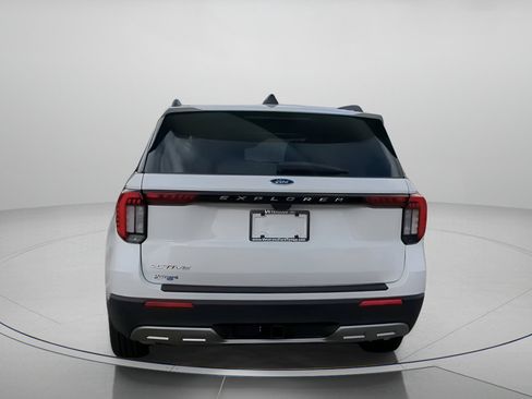 New 2026 Ford Explorer Active RWD image 27