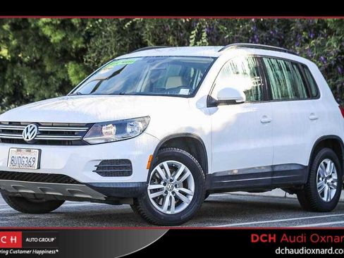 Used 2017 Volkswagen Tiguan S image 1