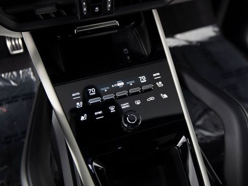 New 2026 Porsche Cayenne S image 22