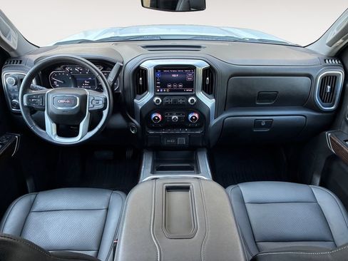 Used 2021 GMC Sierra 1500 Elevation w/ LPO, Elevation Black Package AWD/4WD image 10