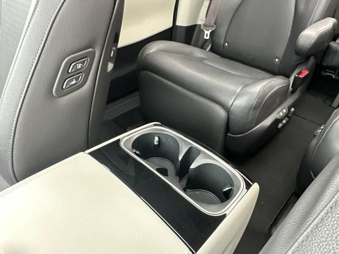 Used 2024 Kia Carnival SX Prestige FWD image 84