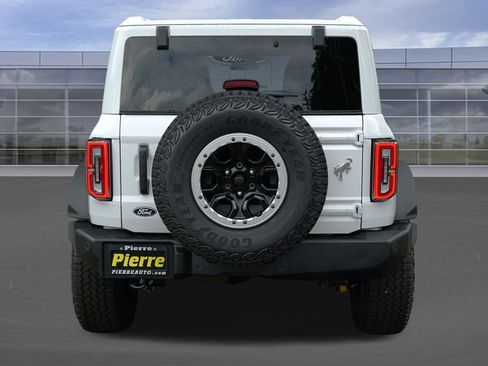 New 2026 Ford Bronco Outer Banks w/ Sasquatch Package AWD/4WD image 6