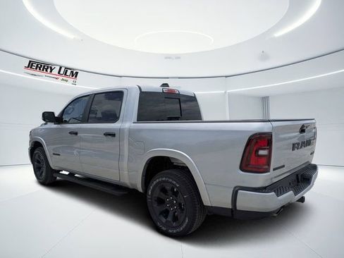 New 2026 RAM 1500 Big Horn AWD/4WD image 5