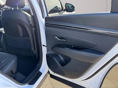 Used 2022 Hyundai Tucson Limited w/ Cargo Package image 28