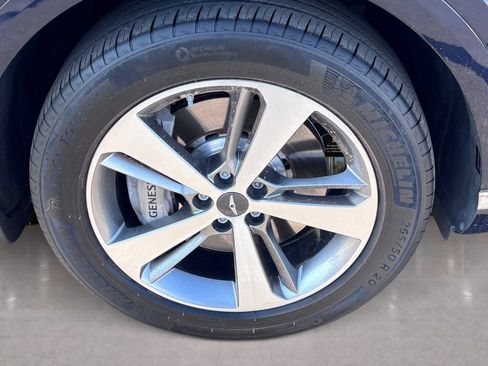 Used 2024 Genesis GV80 2.5T w/ Advanced Package AWD/4WD image 11