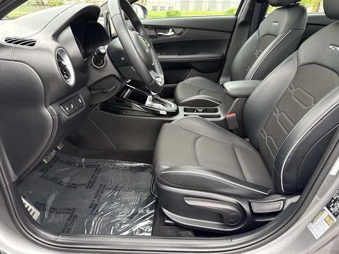 Used 2023 Kia Forte GT-Line w/ GT-Line Premium Package FWD image 24