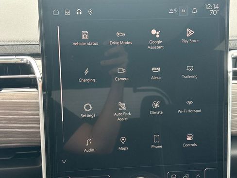 New 2025 GMC Sierra EV Denali image 24