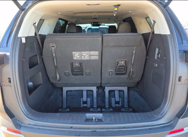 Certified 2025 Kia Carnival SX Prestige FWD image 17