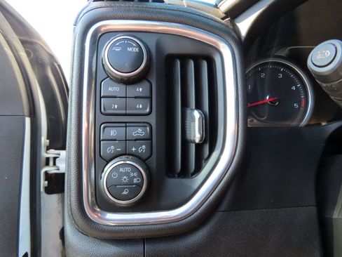 Used 2022 Chevrolet Silverado 3500 High Country w/ Safety Package II AWD/4WD image 32