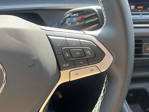 New 2026 Volkswagen Tiguan SE AWD/4WD image 16