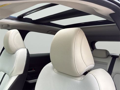 New 2026 MAZDA CX-50 AWD 2.5 S w/ Cargo Package image 15