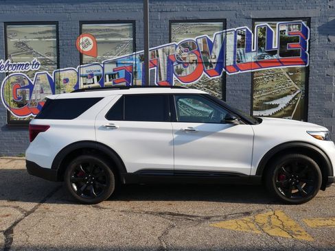 Used 2024 Ford Explorer ST w/ Equipment Group 401A AWD/4WD image 20
