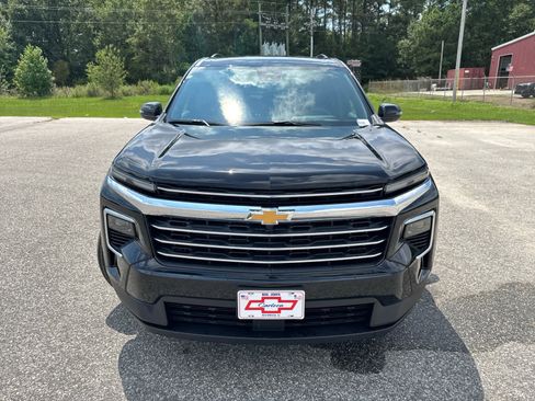 New 2026 Chevrolet Traverse LT image 11