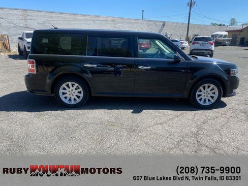 Used 2019 Ford Flex Limited AWD/4WD image 8