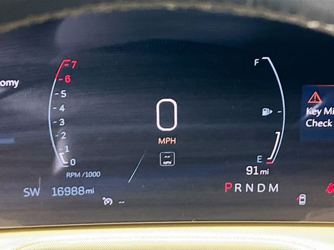 Used 2024 Cadillac XT4 Luxury image 23