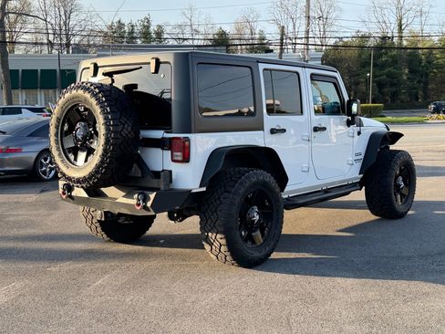 Used 2017 Jeep Wrangler Unlimited Sport w/ Quick Order Package 23S AWD/4WD image 5
