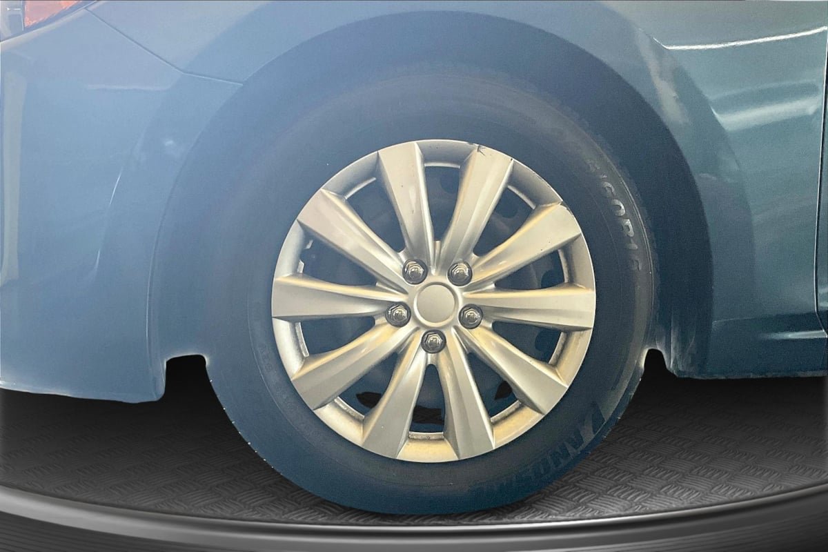 Used 2017 MAZDA MAZDA3 Sport FWD image 9