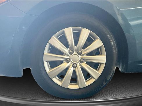 Used 2017 MAZDA MAZDA3 Sport image 9